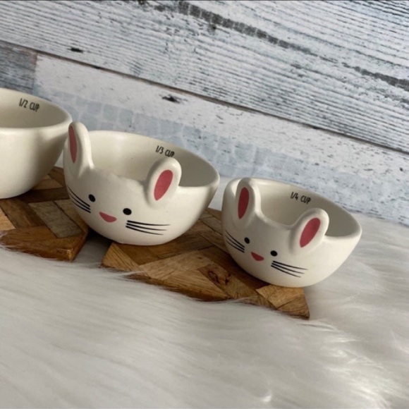 Masterclass Bake Shop Bunny Figure 4 PC Measuring Cups Set - Picture 10 of 12